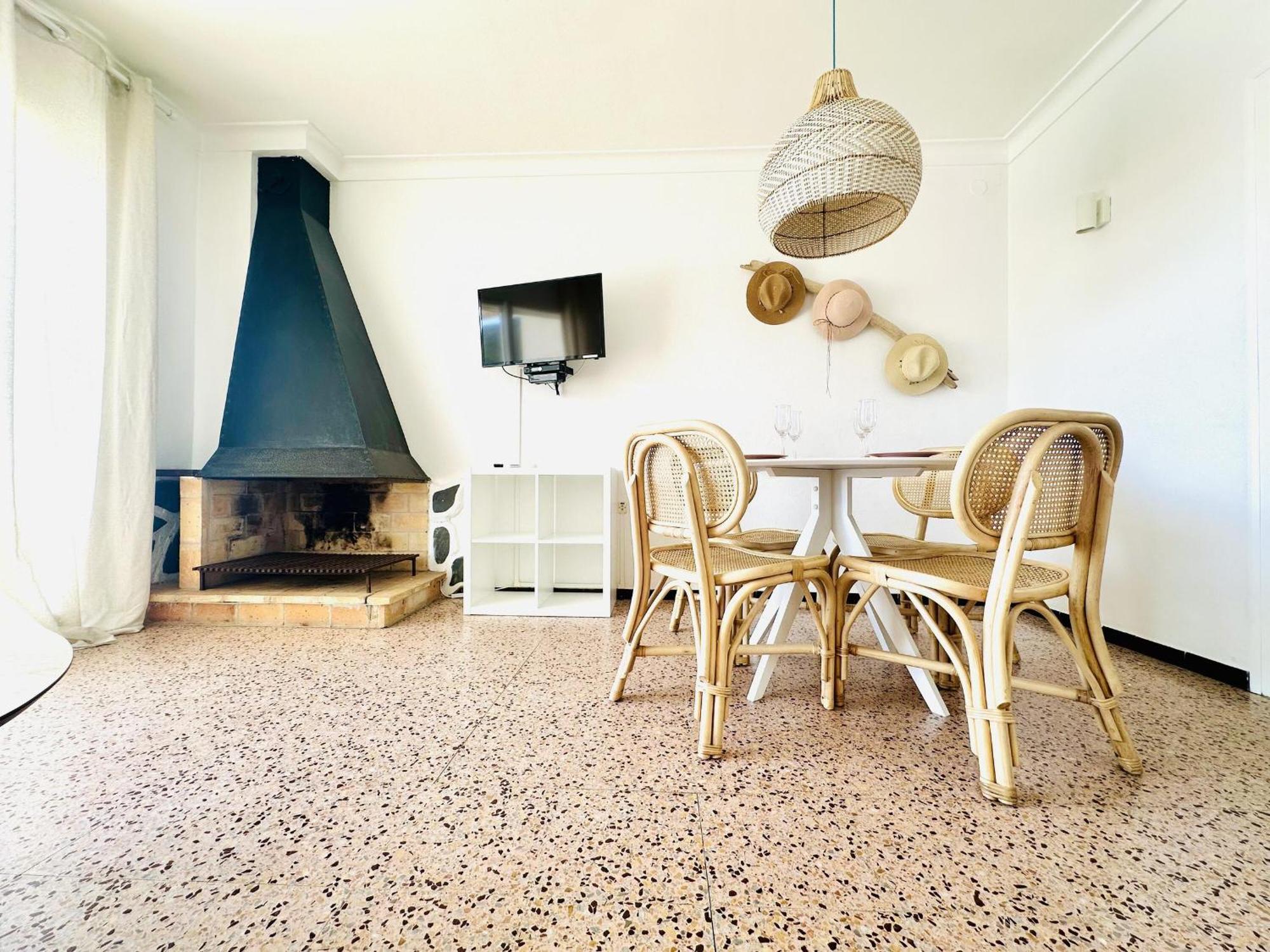 Apartamento 3266 El Sol, 29, Maravillosa Vista Al Mar, Situacion Ideal Senderismo,a 150m De La Playa Y Rocas. - Es-258-36 Rosas